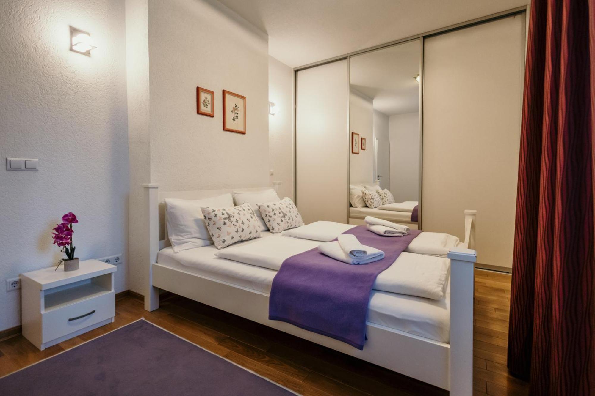 Apartment Vijecnica SJJ Extérieur photo